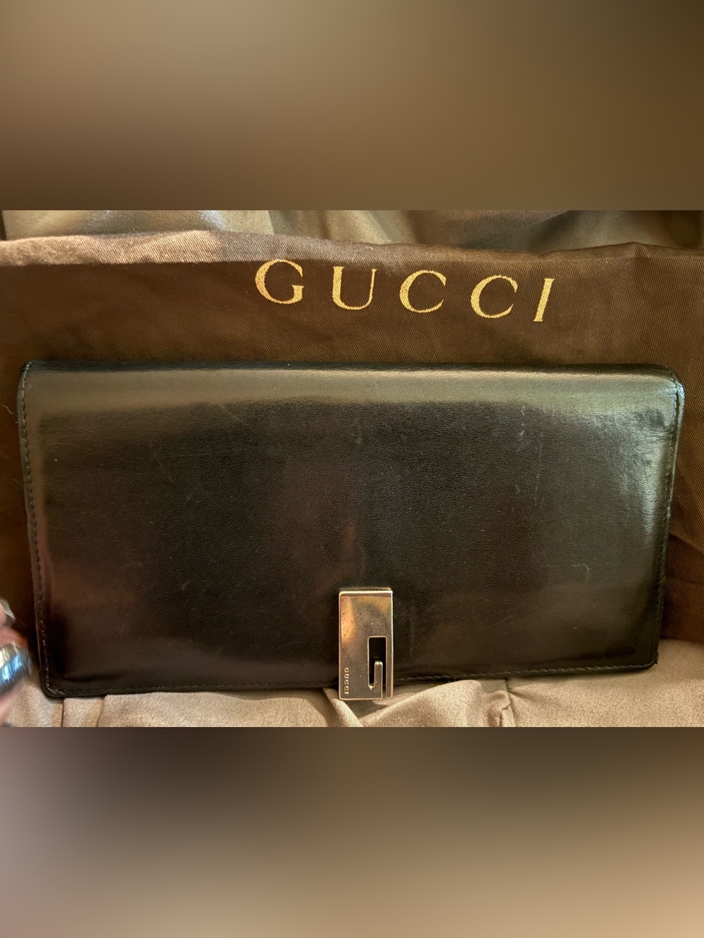 Gucci Black Vintage Leather Women's Continental Wallet with Silver-Tone G Clasp